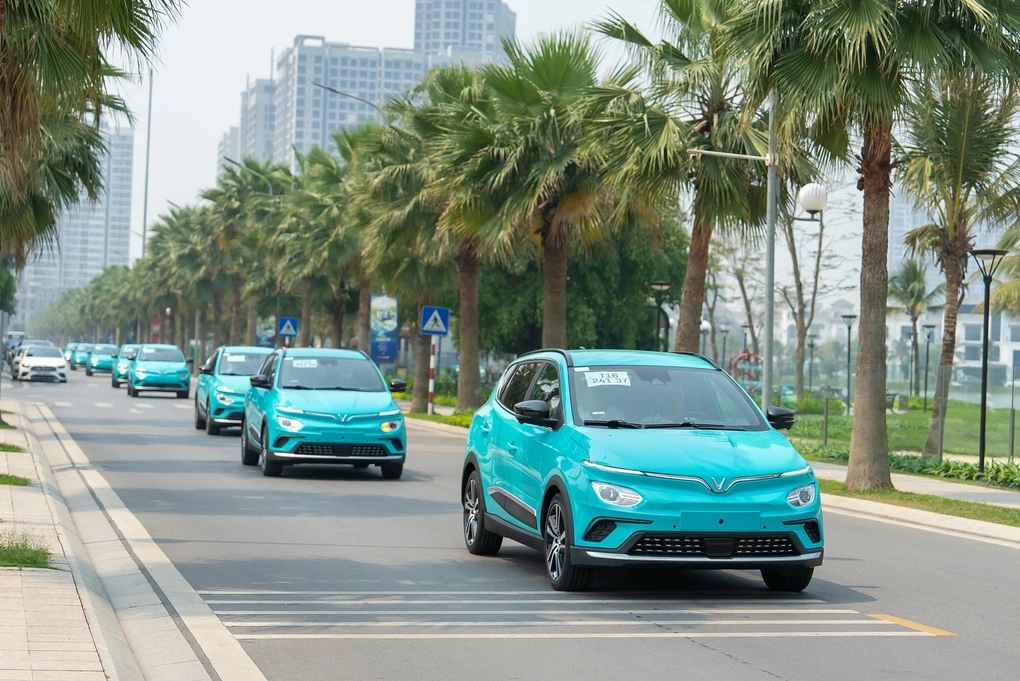 Taxi điện Mỹ Tho : Gọi 0793708787 3 Taxi dien My Tho